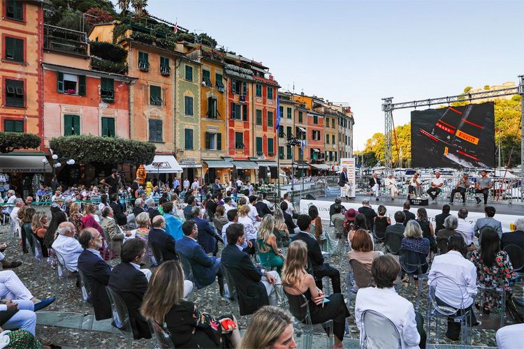 Immagine per articolo An evening in Portofino, with Lunarossa Team and the Prada Cup